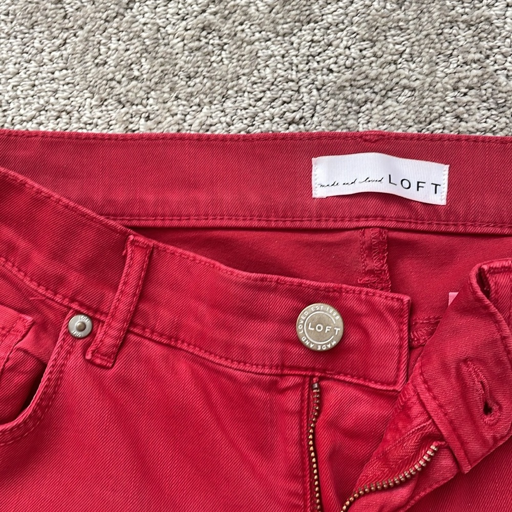 LOFT red modern skinny crop jeans - like new